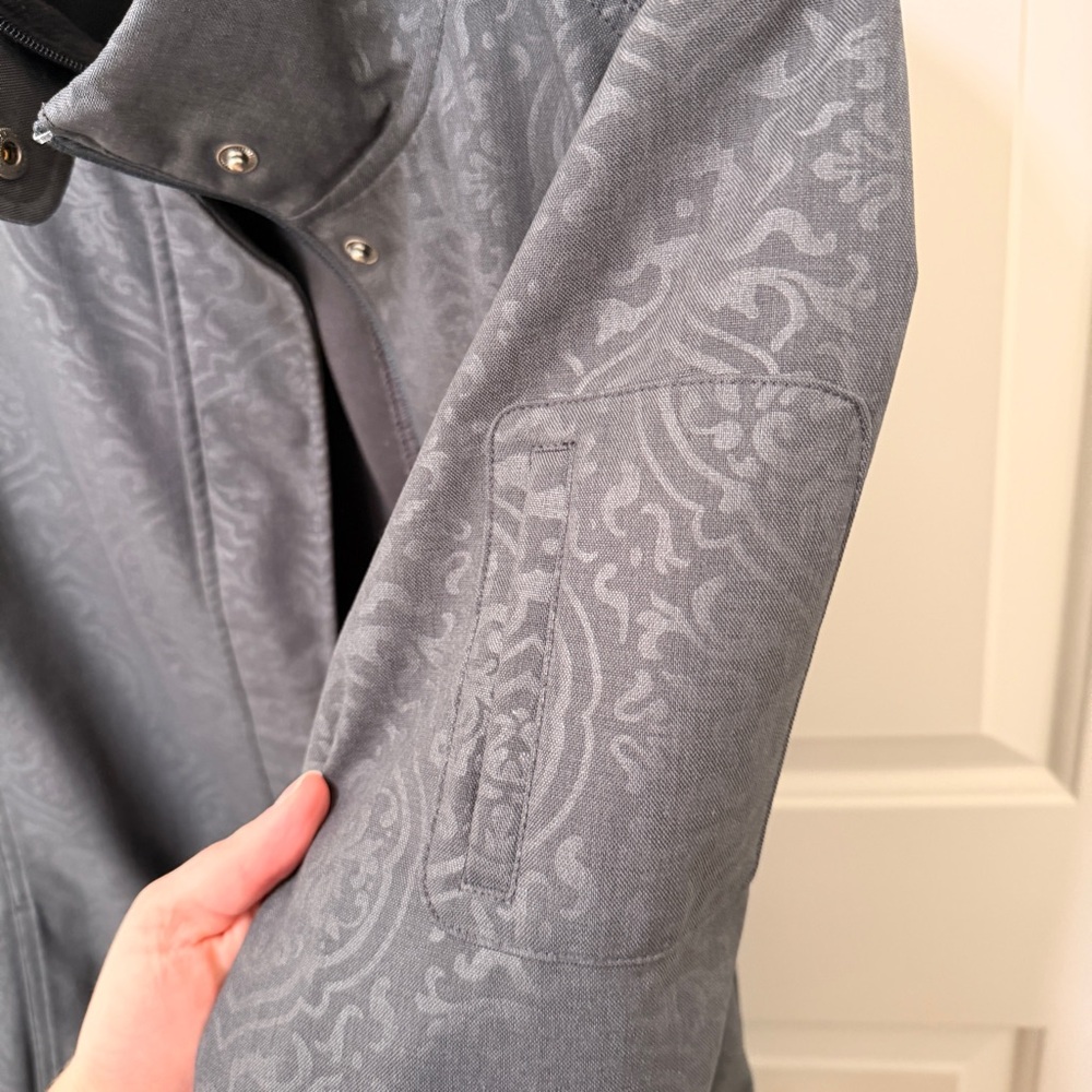 Athleta Women's Gray Patterned Jacket - image 4